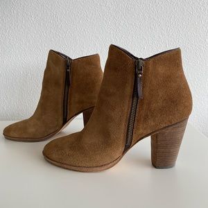 Cole Haan Haynes Bootie - Olive Suede - Size 9B